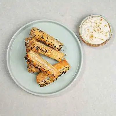 Cheddar and Pepper Puff